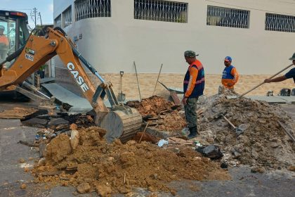 Prefeitura de Manaus realiza recuperação da drenagem na rua 37 esquina com rua 23 no Lírio do Vale 2