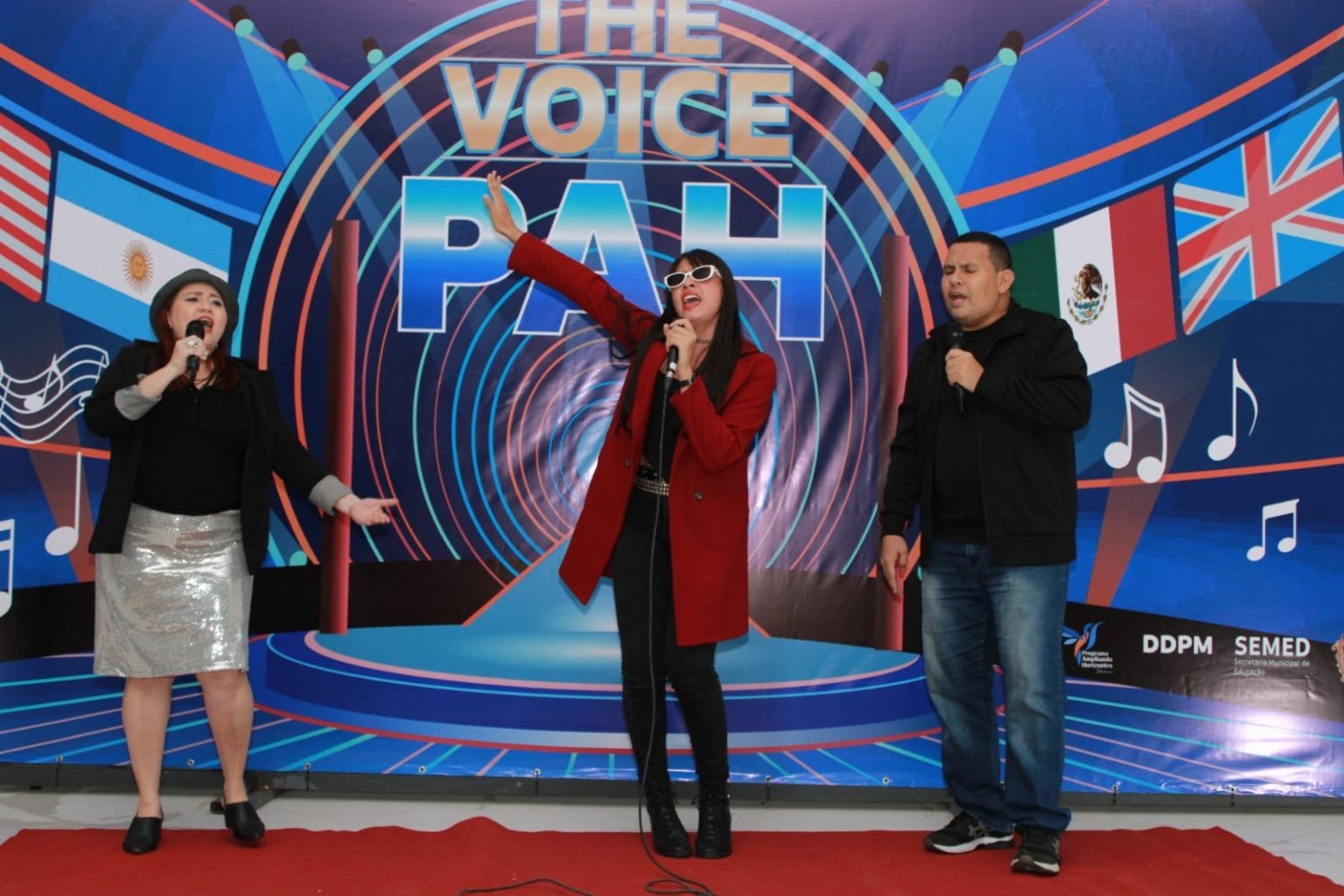 The Voice PAH mobiliza estudantes do programa Ampliando Horizontes em Manaus com apresentações em inglês, espanhol e libras