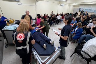 Reanimação cardiopulmonar na gestante é tema de oficina do Samu na Maternidade Dr. Moura Tapajóz