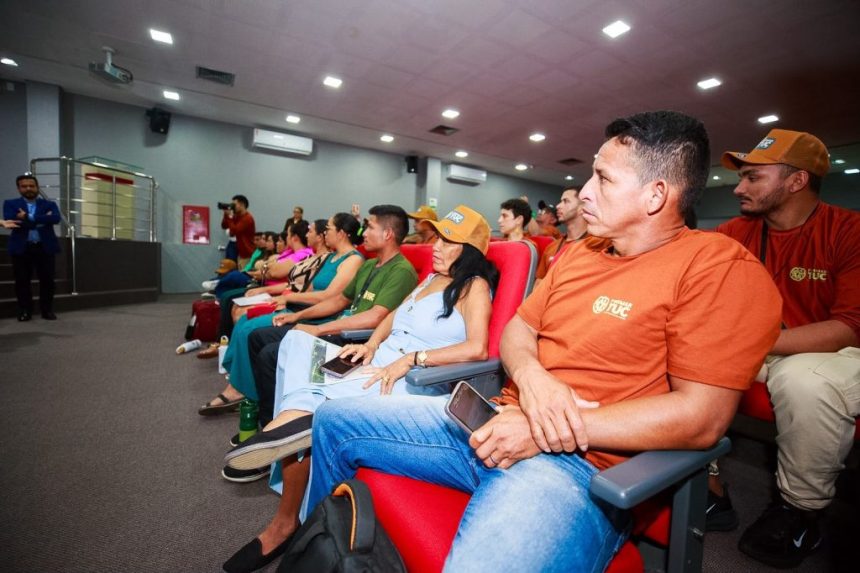 Sect, PGE-AM e Casa Civil discutem regularização fundiária coletiva para povos e comunidades tradicionais do Amazonas