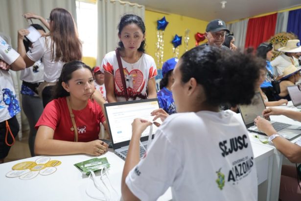 Sejusc inicia credenciamento de crianças e adolescentes para o Festival de Parintins 2026 e estabelece regras de acesso ao Bumbódromo