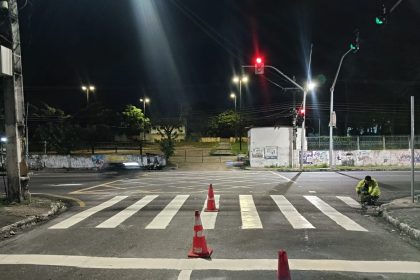 Prefeitura de Manaus reforça sinalização viária em corredores das zonas Norte, Sul, Oeste e Centro-Sul