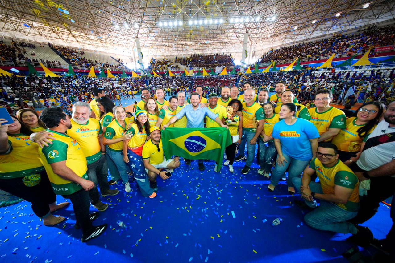 Municipíadas mobilizam cerca de 20 mil estudantes na abertura da Arena Amadeu Teixeira em 3/6