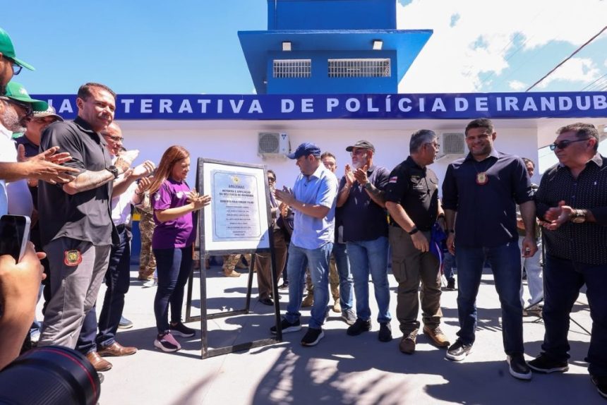 Governador entrega delegacia revitalizada em Iranduba com investimento de R$ 770,9 mil e ampliação do atendimento à população