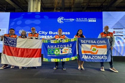 Projeto Amazonas Ecolar é premiado por transformar resíduos plásticos em soluções sustentáveis para moradia e redução de riscos
