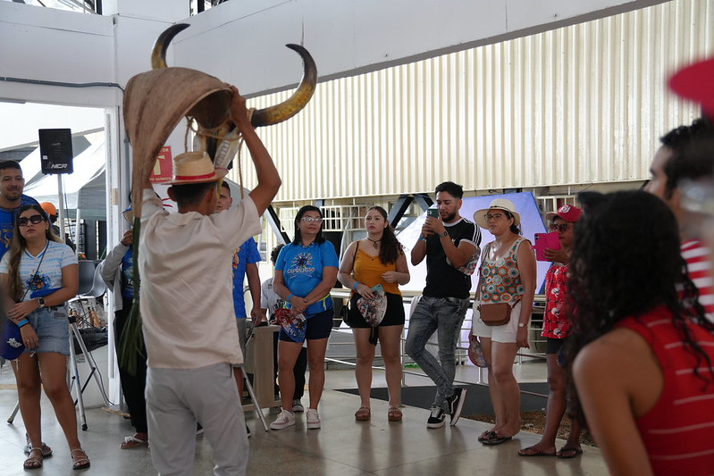 Visitação guiada ao Bumbódromo em Parintins ocorrerá de 24 a 28 de junho mediante agendamento