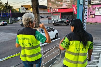 Prefeitura de Manaus realiza pesquisa volumétrica de tráfego no cruzamento da avenida Marciano Armond para avaliar instalação de semáforo