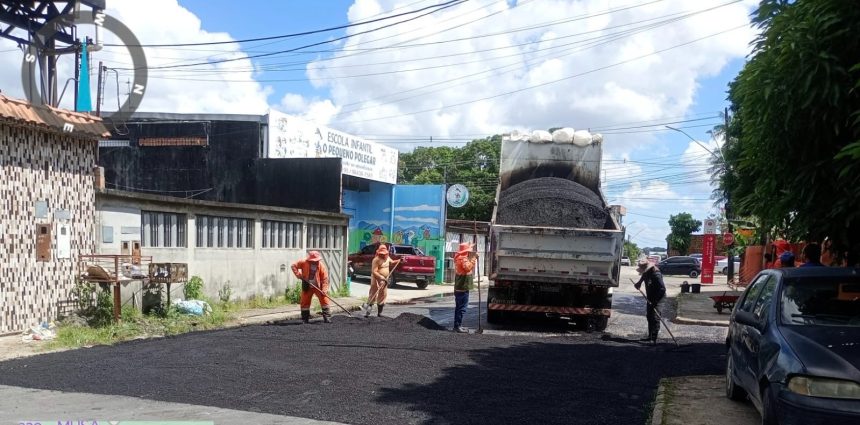 Prefeitura de Manaus faz recapeamento na rua Beija-Flor e aplica mais de 780 toneladas de massa asfáltica