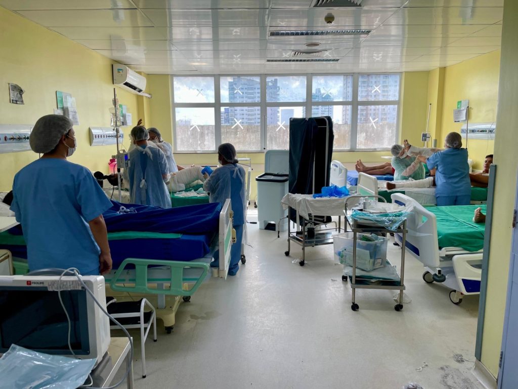 Aumento de casos de queimaduras leva alerta do Hospital 28 de Agosto no Amazonas durante festas juninas e férias
