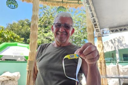 Parintins promove Recicla Galera e troca resíduos recicláveis por pulseiras de acesso à Festa dos Visitantes