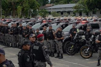 Operação Segurança Presente mobiliza mais de 200 policiais e 70 viaturas para reforçar policiamento em Manaus durante Festival de Parintins