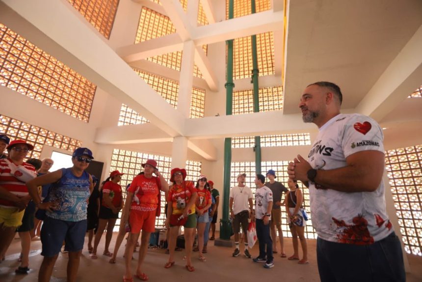 Prosai Parintins abre visitas guiadas ao novo centro de reservação e distribuição de água durante o festival em Parintins