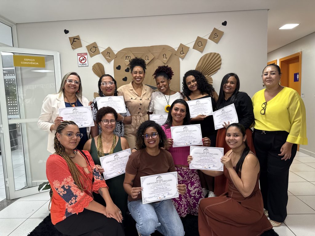 Centros de referência da mulher brasileira ampliam capacitações e certificam 589 mulheres nos primeiros ciclos deste ano