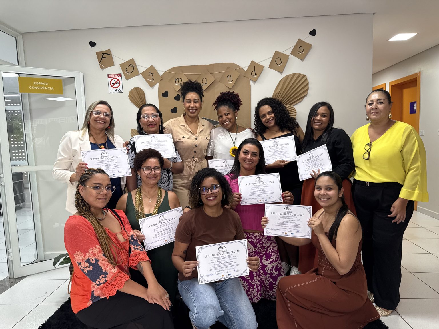 Centros de referência da mulher brasileira ampliam capacitações e certificam 589 mulheres nos primeiros ciclos deste ano