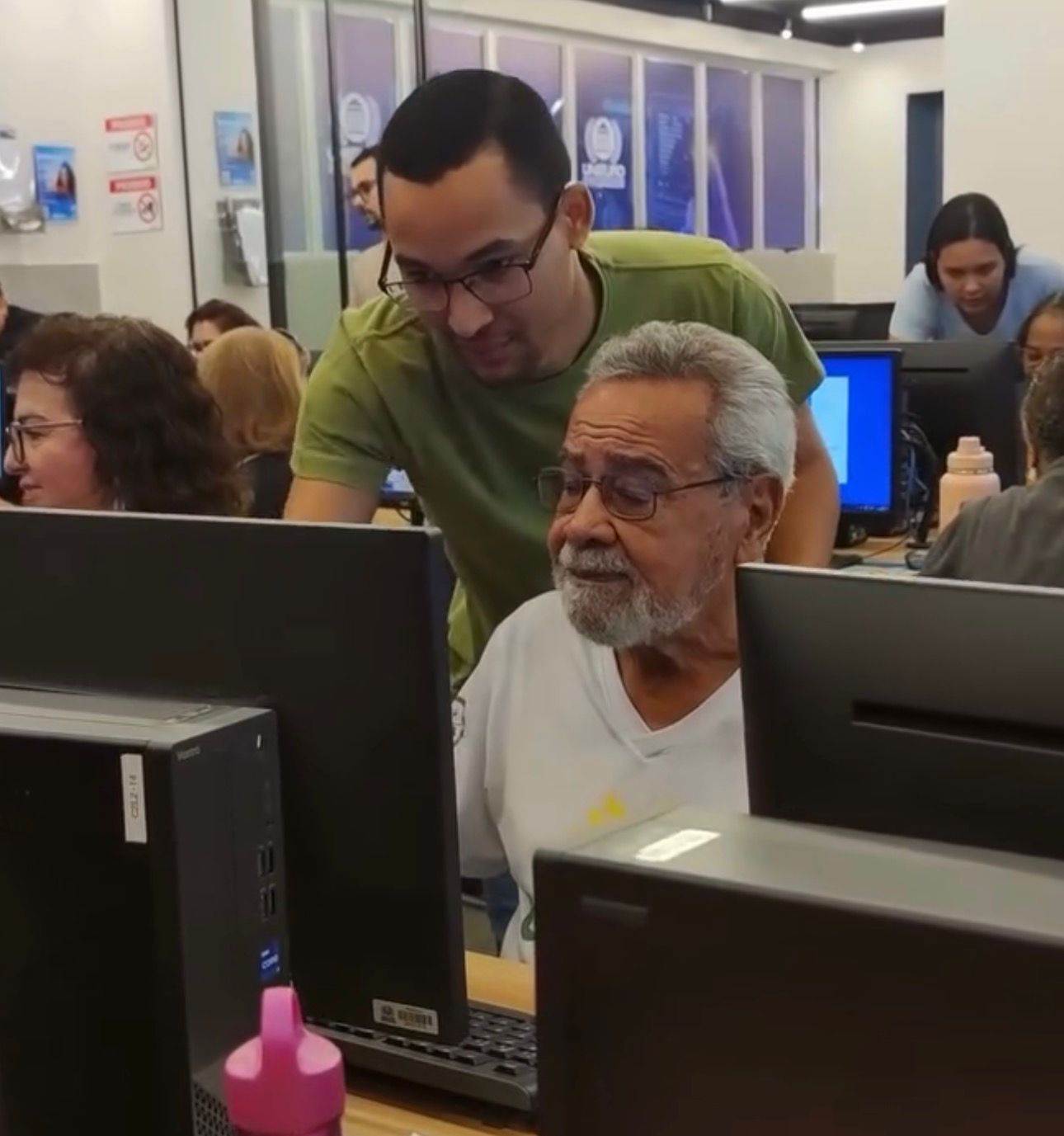 Digihealth Techkit da UnB amplia inclusão digital em saúde para adultos e idosos no Distrito Federal