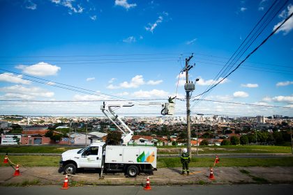 Neoenergia anuncia interrupção de energia no Lago Sul para modernização da rede nesta sexta-feira