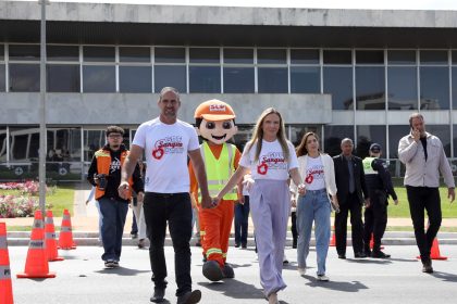 Doação de sangue mobiliza Praça do Buriti em ação do GDF durante Junho Vermelho nesta terça-feira (9)