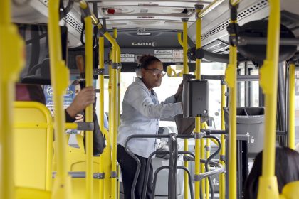 IPEDF e Semob-DF iniciam pesquisa de avaliação do transporte público no Distrito Federal com entrevistas embarcadas