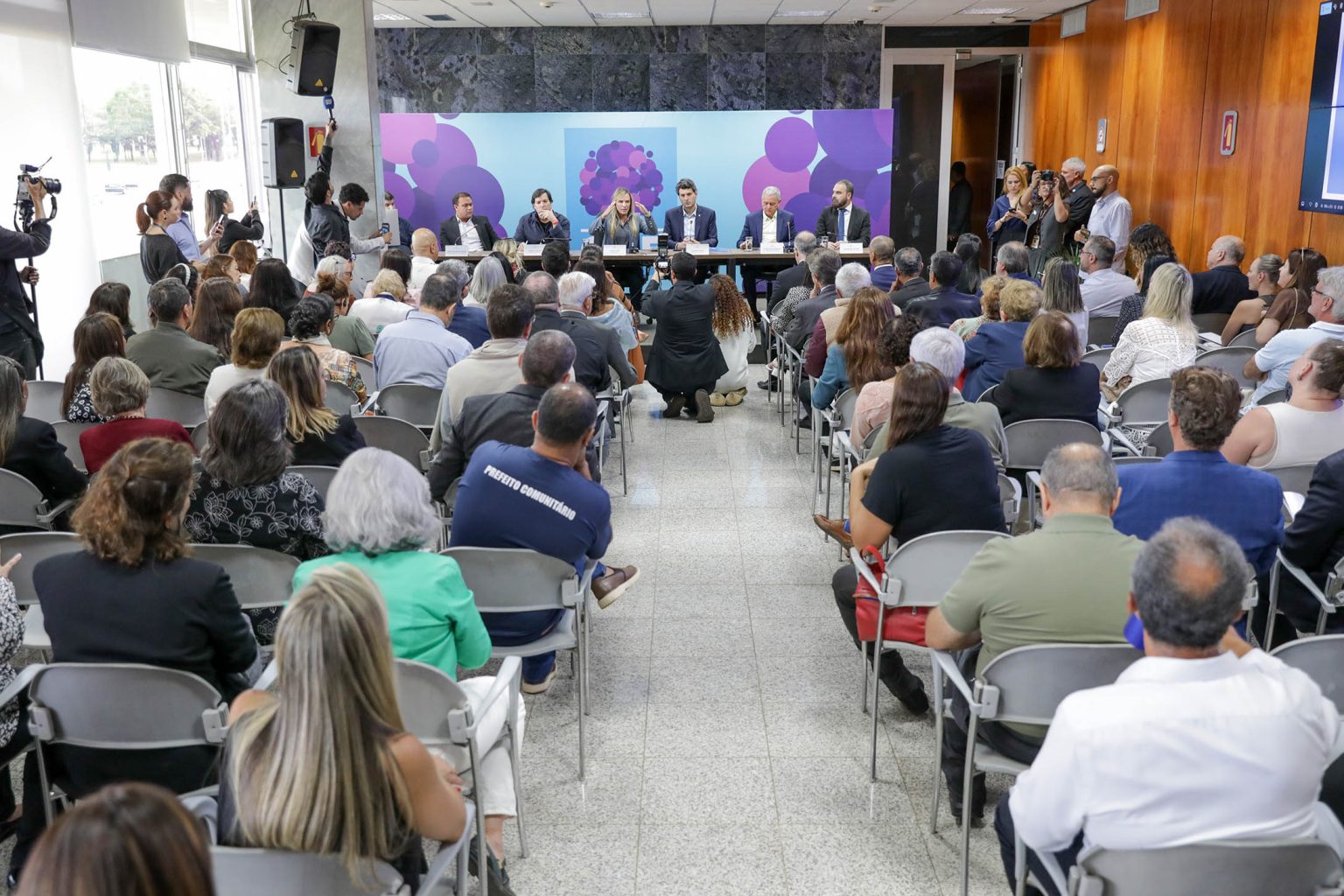 Celina Leão reúne cerca de 150 lideranças para definir ações do GDF na Sua Porta no Plano Piloto