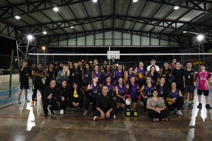 Evento Orgulho nas Quadras reúne mais de 200 pessoas na Praça dos Direitos em Ceilândia durante ação da Sejus-DF