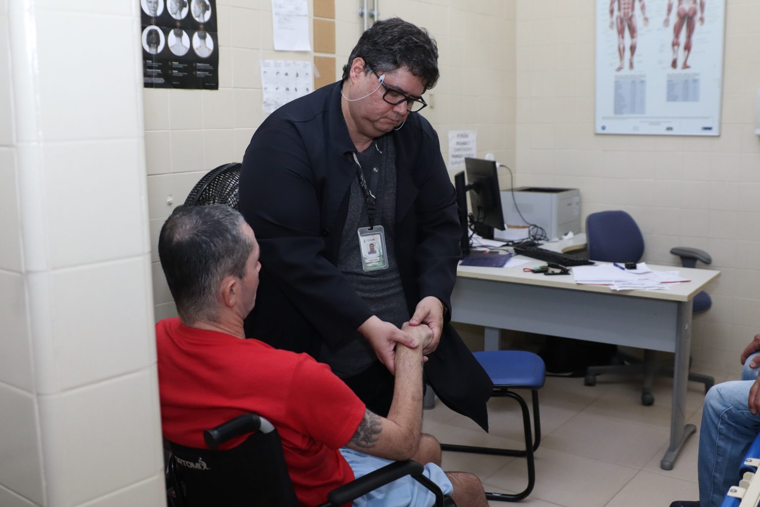 Toxina botulínica no Hospital de Base do DF reduz espasmos e melhora a mobilidade de pacientes com sequelas neurológicas