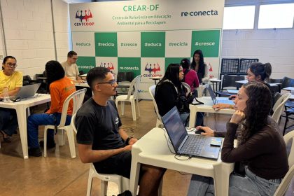 Cras Móvel do GDF realiza 62 atendimentos sociassistenciais a famílias da Centcoop-DF na Estrutural