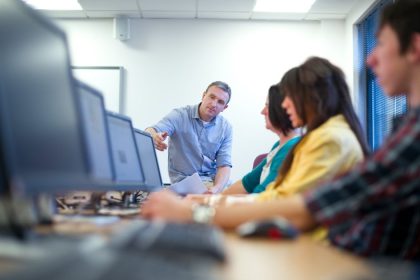 High Tech Course abre inscrições para 24 cursos online gratuitos com aulas de 20 de julho a 31 de dezembro