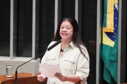 Comissão da Câmara aprova cadastro no SUS para acompanhar mulheres em situação de risco de câncer