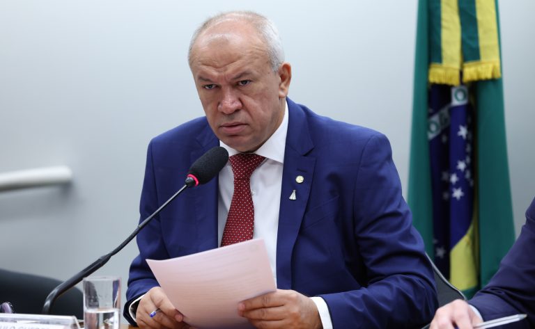 Câmara aprova destinação mínima de 15% do Programa Minha Casa, Minha Vida para famílias de baixa renda até R$ 1.800