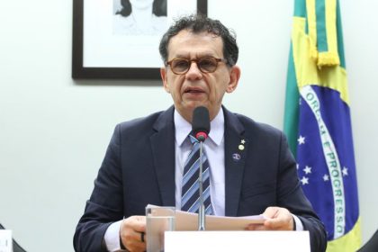 Câmara aprova projeto que garante gratuidade na emissão de documentos para idosos em todo o país