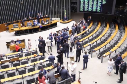 Câmara dos Deputados pode votar projetos de saúde sobre transtornos, epilepsia e hemoderivados na primeira semana de junho