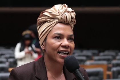 Câmara aprova programa de emprego para jovens indígenas com incentivos fiscais e qualificação profissional