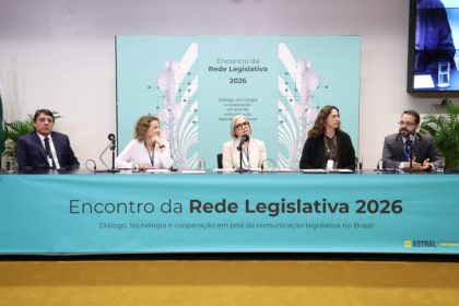 Rede Legislativa de Rádio amplia rede para 30 emissoras e discute implantação da TV 3.0 no seminário da Câmara dos Deputados