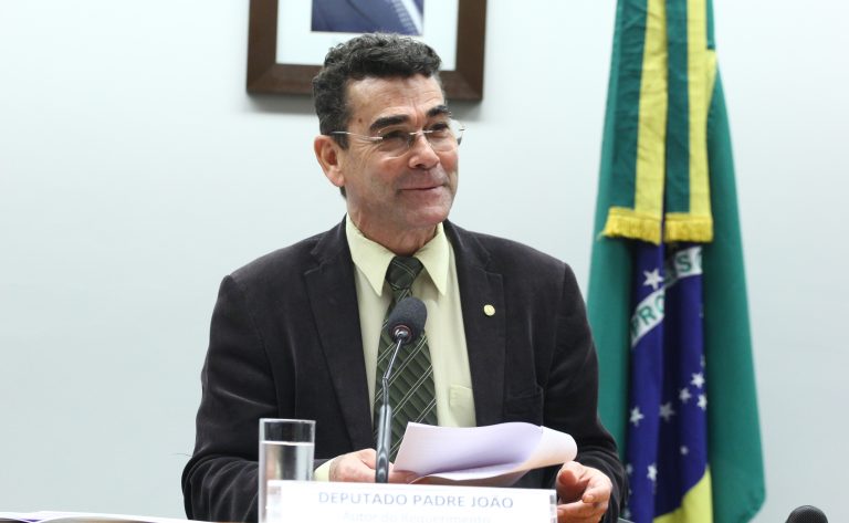 Audiência na Câmara defende aprovação do PL 20/20 para regulamentar autogestão habitacional e ampliar financiamento