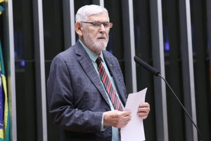 Câmara aprova na CCJ projeto que aumenta penas por violência via campo de mensagem do Pix em transações