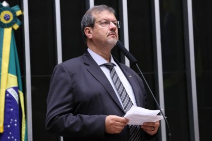 Câmara aprova proposta que institui classificação de plásticos em produtos fabricados, importados e comercializados no Brasil