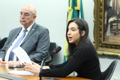 Comissão especial da Câmara aprova inclusão da primeira infância na Constituição e detalha deveres do Estado