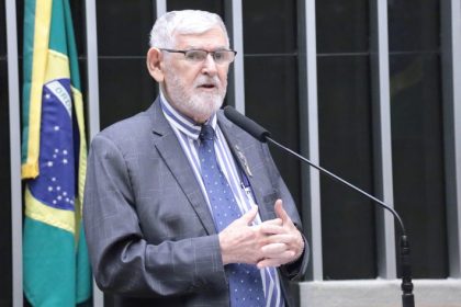 Comissão aprova protocolo nacional para acelerar adoção e cria programa Cuidar e Conviver