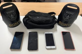 Guarda Municipal conduz mulher por receptação de celulares com restrição na Estação 3 de Manaus e recupera aparelhos