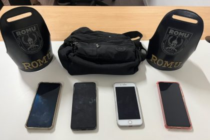 Guarda Municipal conduz mulher por receptação de celulares com restrição na Estação 3 de Manaus e recupera aparelhos