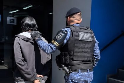 Homem é detido em Manaus por prisão por pensão alimentícia após abordagem da Romu na zona Leste