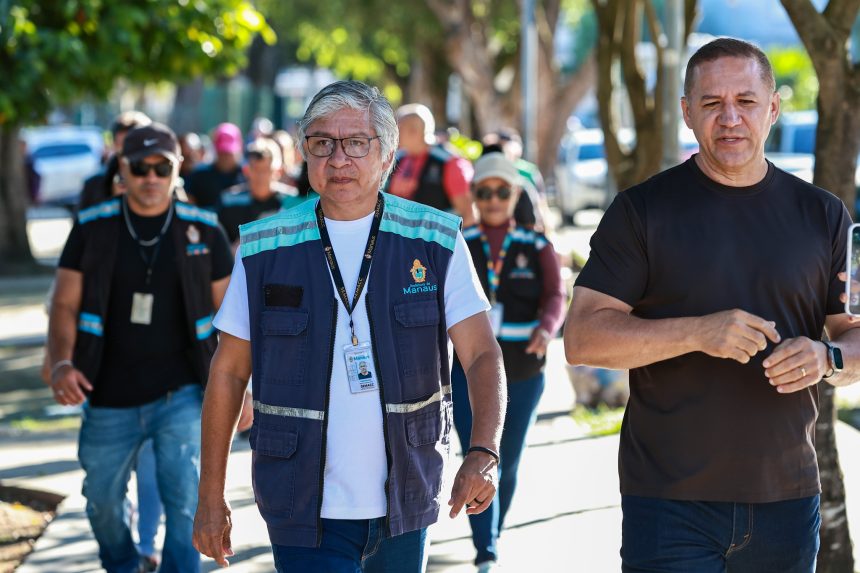 Prefeitura de Manaus intensifica ordenamento urbano no centro histórico com remoções e 63 abordagens sociais