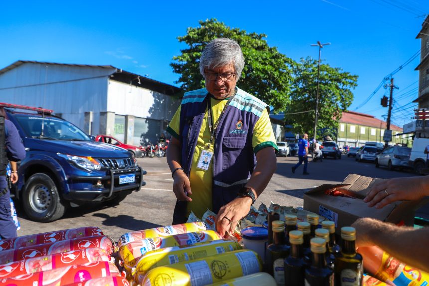 Operação Centro Mais Seguro apreende produtos com data adulterada e amplia ordenamento no centro de Manaus