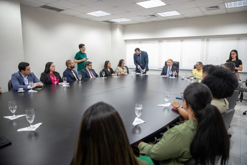 Doze cartórios de Manaus começam a emitir a Carteira de Identidade Nacional a partir de 13 de julho no projeto-piloto