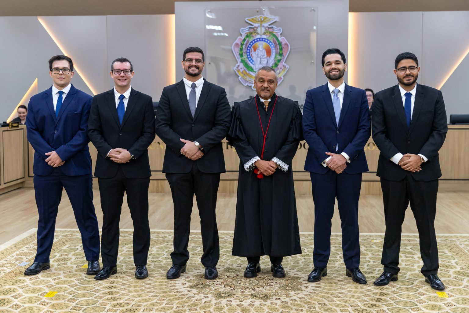 Cinco aprovados tomam posse no Tribunal de Justiça do Amazonas em cerimônia nesta terça-feira