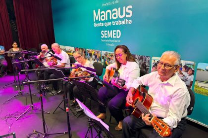 Mostra Didática Musical reúne idosos do Parque Municipal do Idoso em encerramento do semestre das oficinas de música