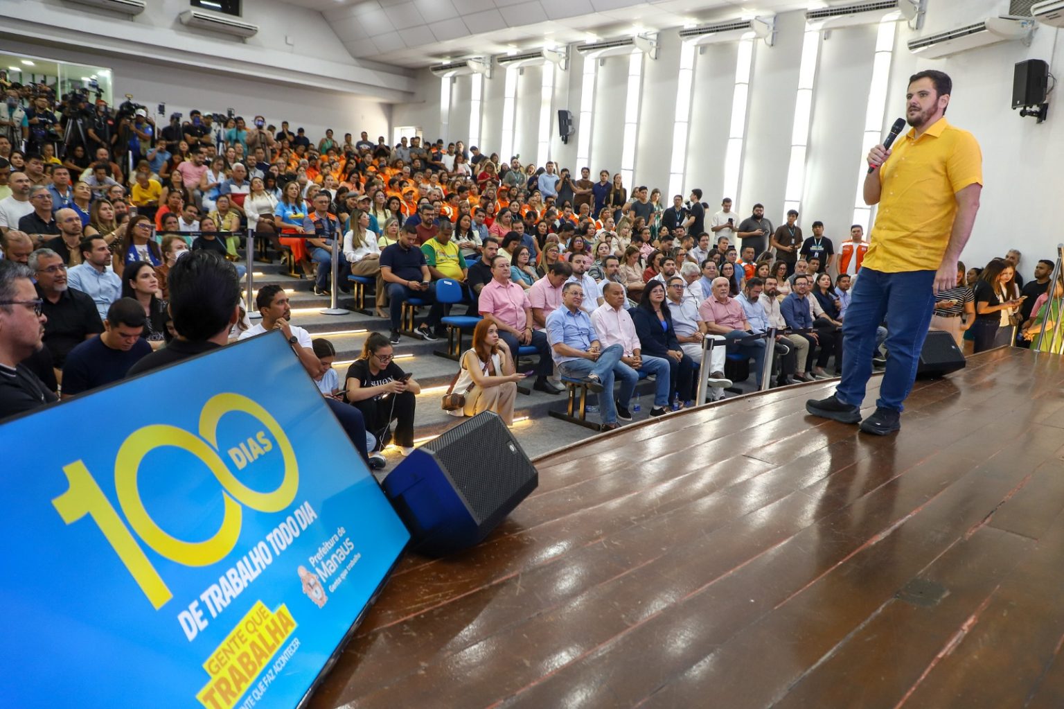 Renato Junior completa 100 dias com foco em empregabilidade em Manaus e impulso à inovação