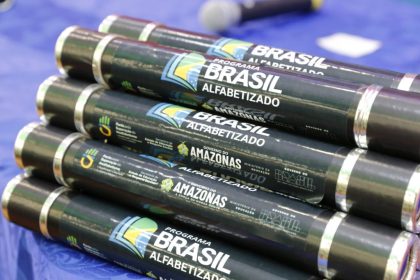Secretaria de Educação certifica 39 alfabetizados no Programa Brasil Alfabetizado em Itacoatiara