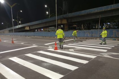 Manaus reforça sinalização viária em Zumbi dos Palmares e implementa mudanças na União para organizar o trânsito