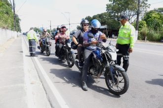 IMMU realiza operação Mobilidade Segura em Manaus e aborda 105 veículos na manhã de 29/7